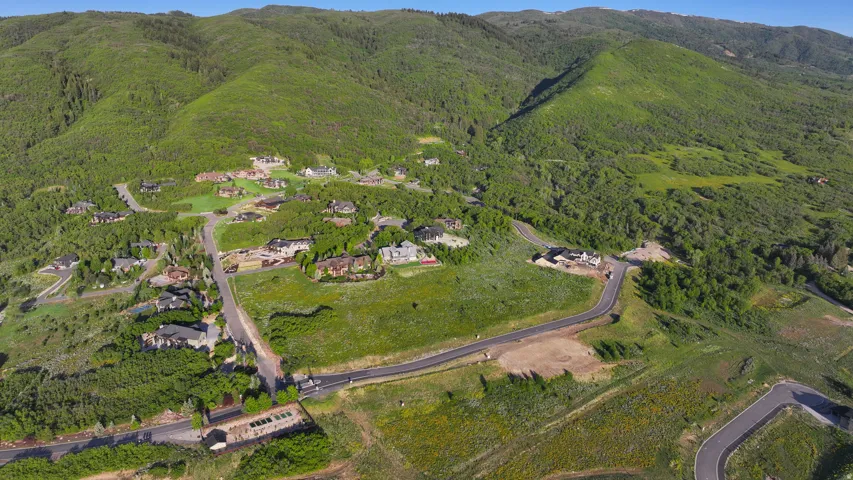 1172 N Valley Dr, Eden, Utah 84310
