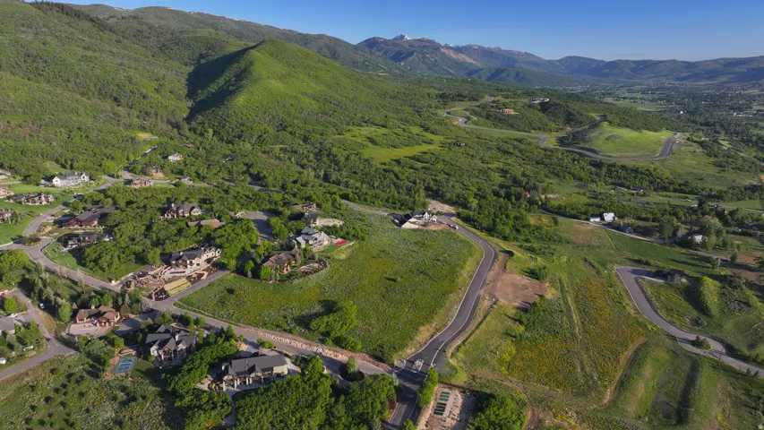 1172 N Valley Dr, Eden, Utah 84310