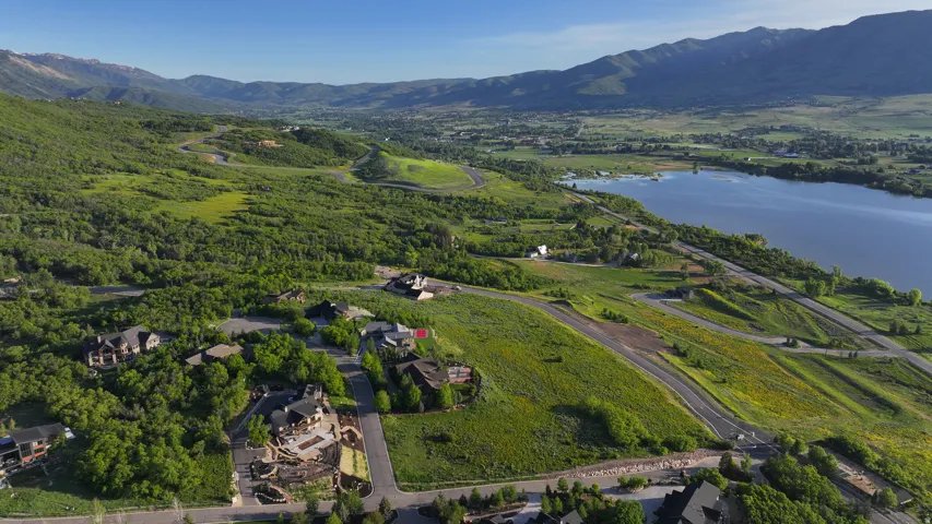 1172 N Valley Dr, Eden, Utah 84310