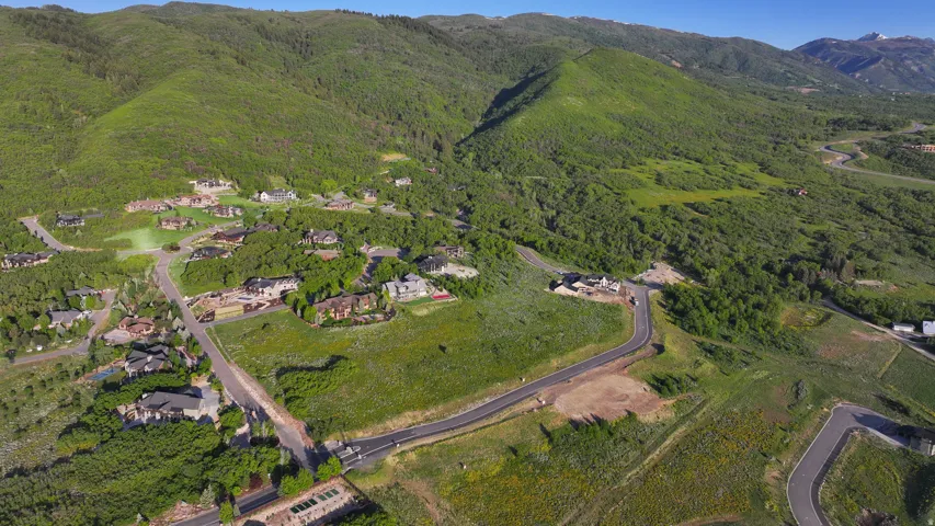 1172 N Valley Dr, Eden, Utah 84310