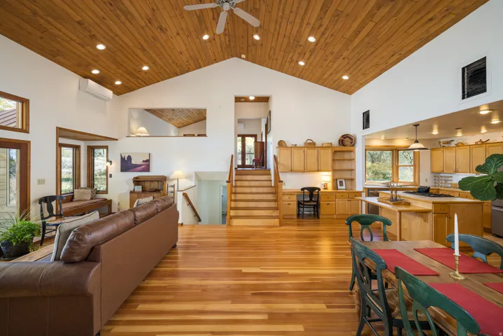 2927 S East Bench Rd, Moab, Utah 84532