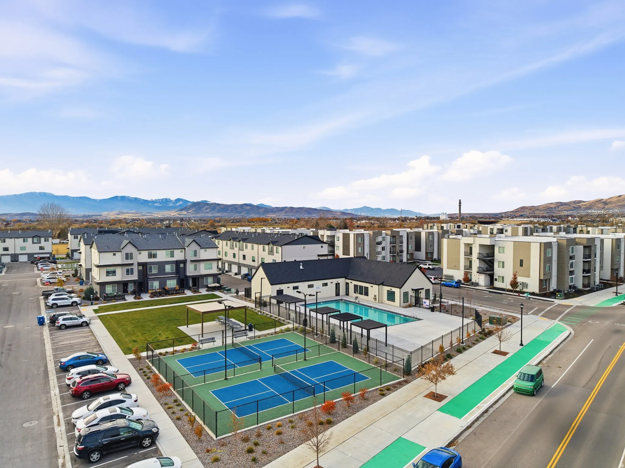 Bird's eye view of a mountainous background and a pool