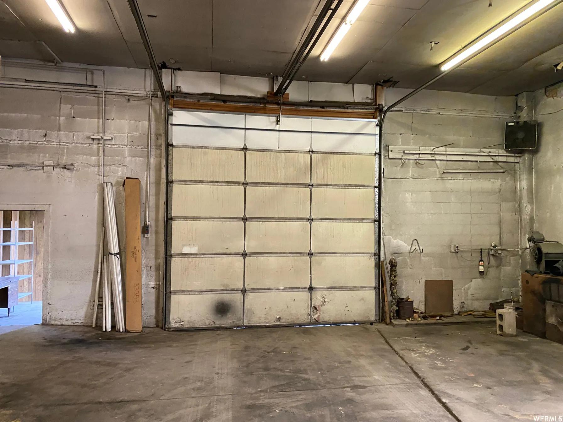 Auto Garage door