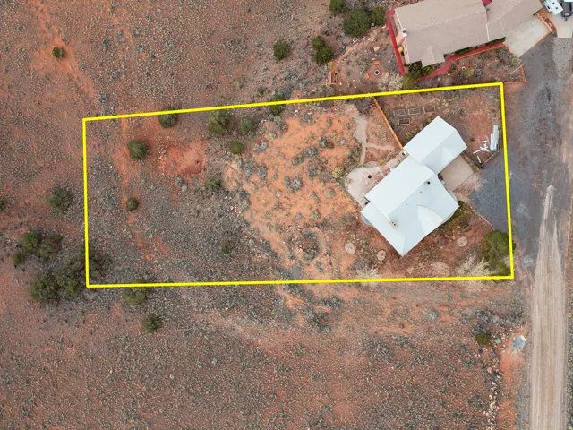 View of property location with property boundaries highlighted