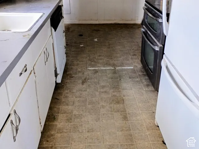 333 Denver Ave, East Carbon, Utah 84520