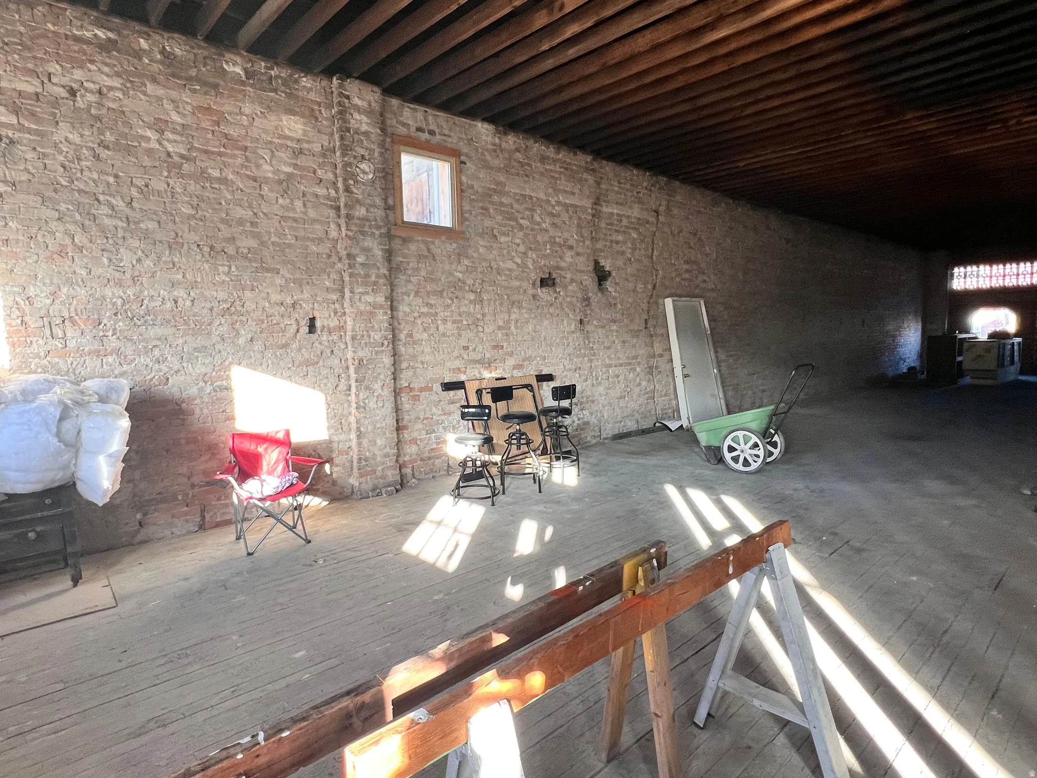 View of miscellaneous room