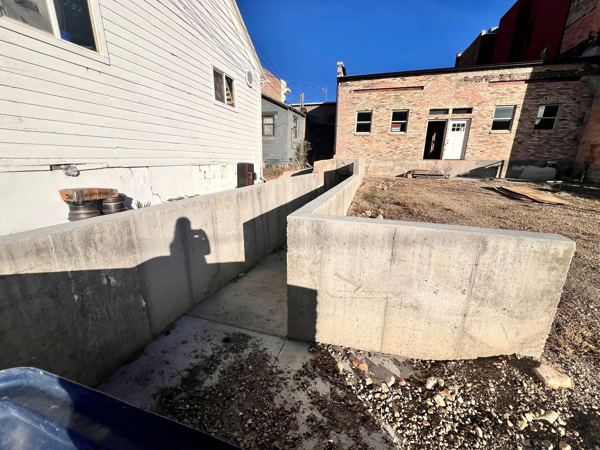 Rear exterior entry to basement