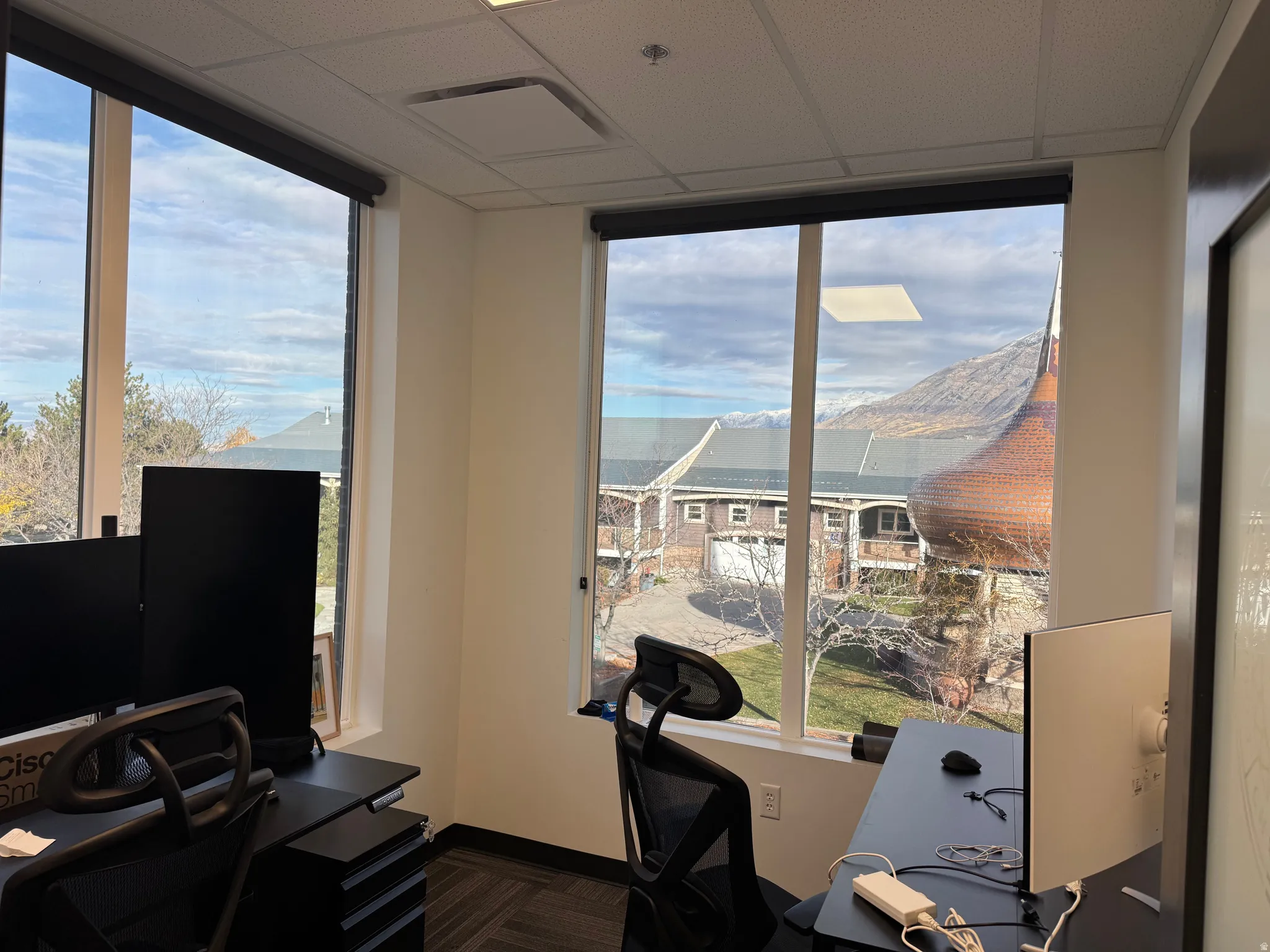 Office space featuring a drop ceiling