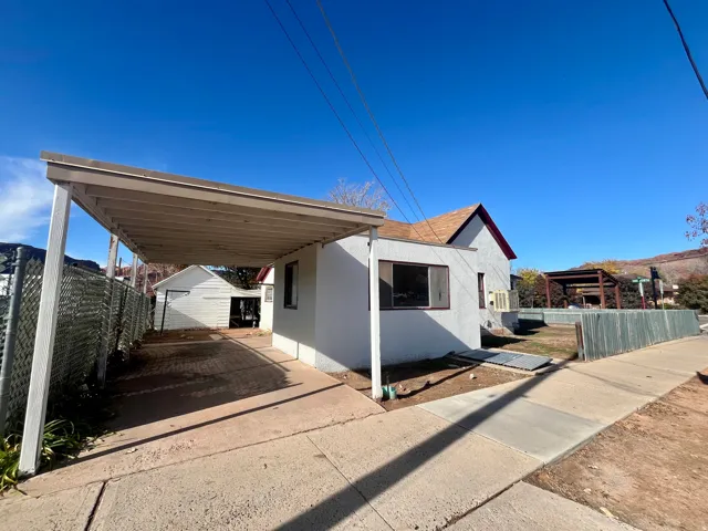 94 E 100 N, Moab, Utah 84532