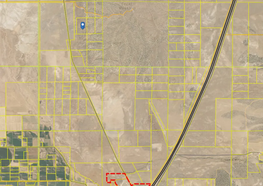 Aerial map of property and surrounding area