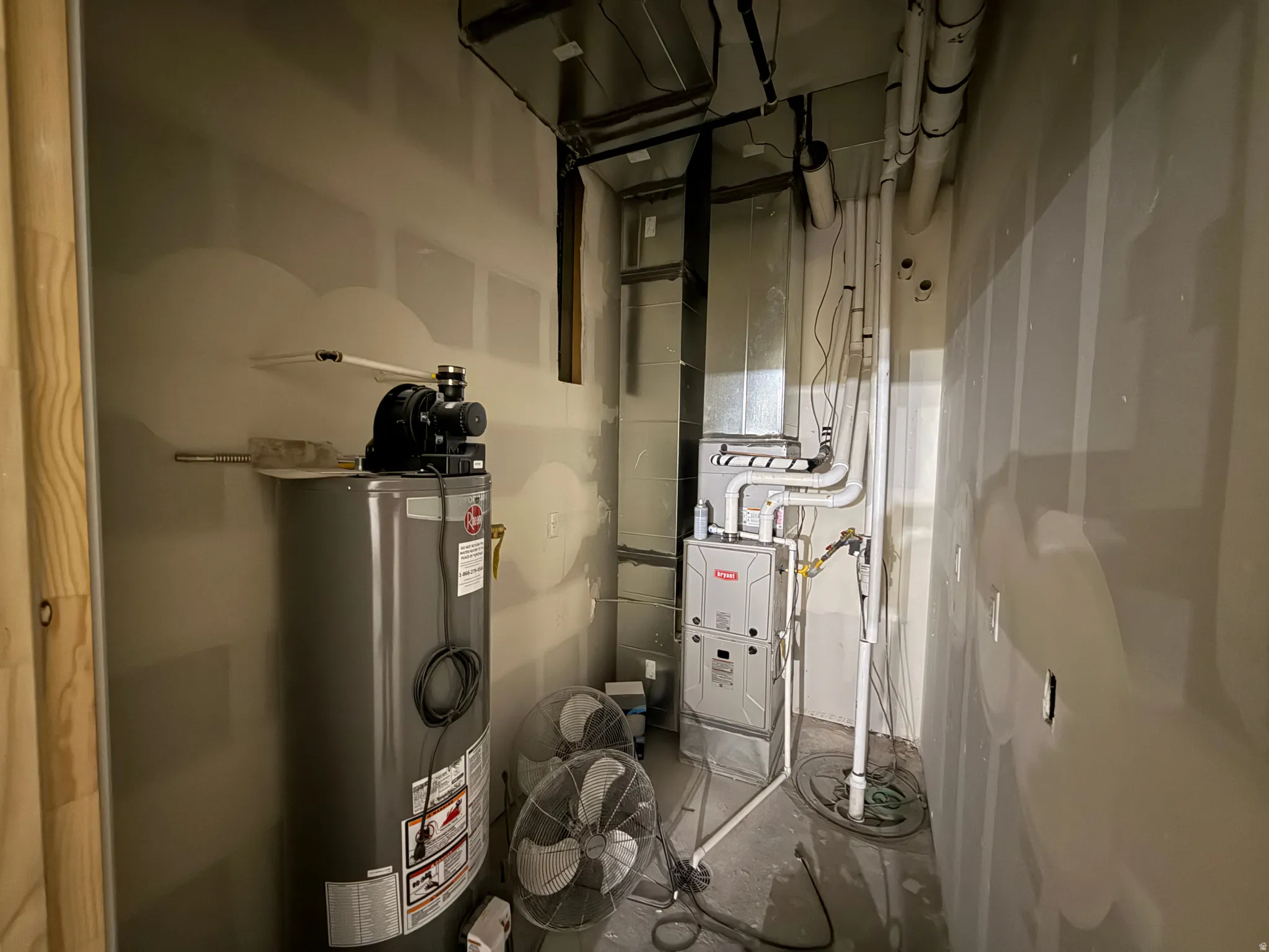 Utilities with water heater and heating unit