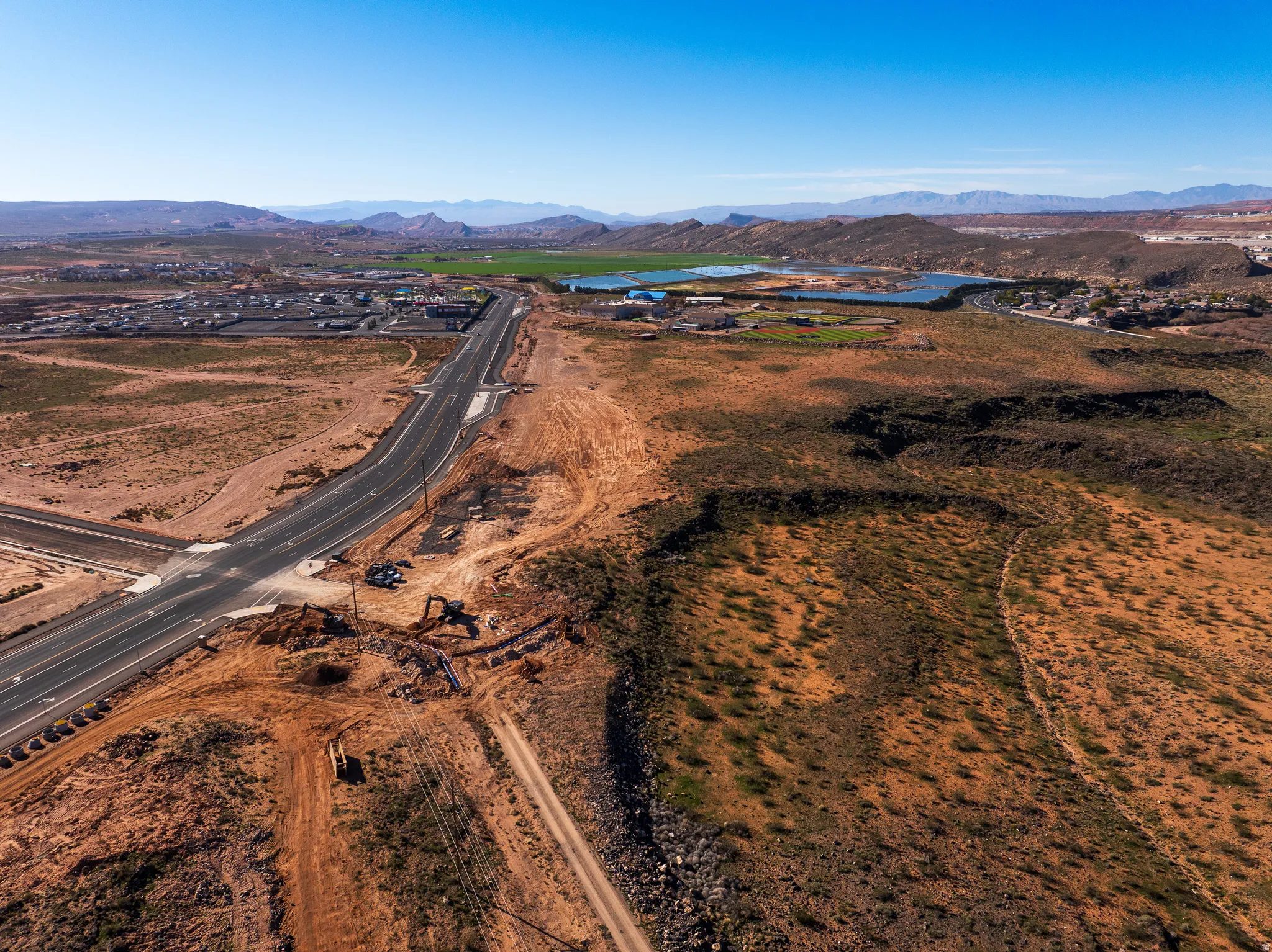 View of property location with a mountainous background