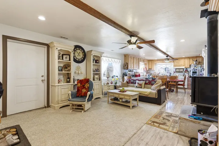 4587 S East Partoun Rd, Partoun, Utah 84083