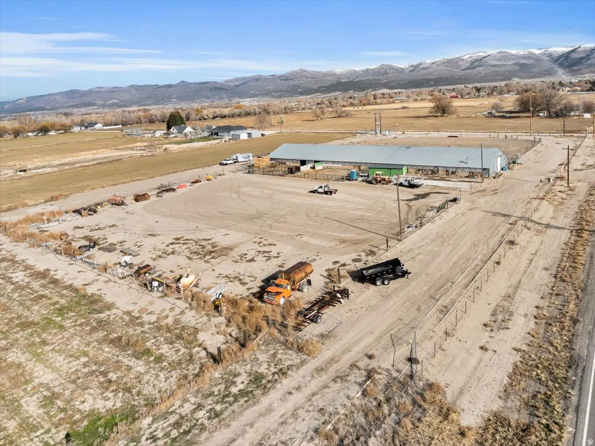 Bird's eye view of a mountainous background and an industrial area