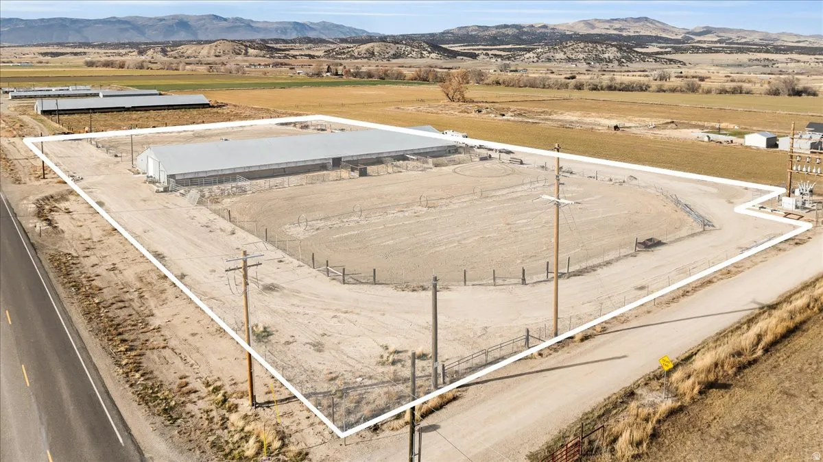 Aerial view of a mountainous background
