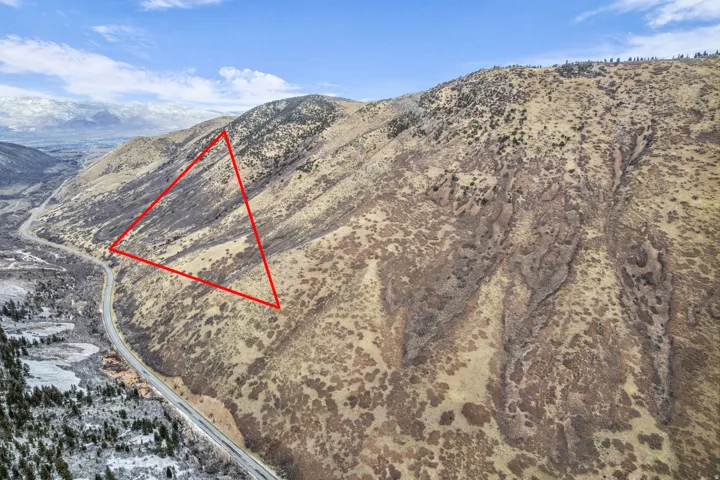 Aerial view of a mountainous background
