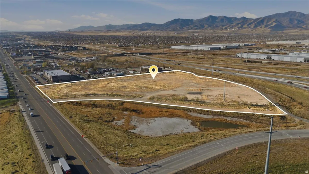 Bird's eye view of mountains