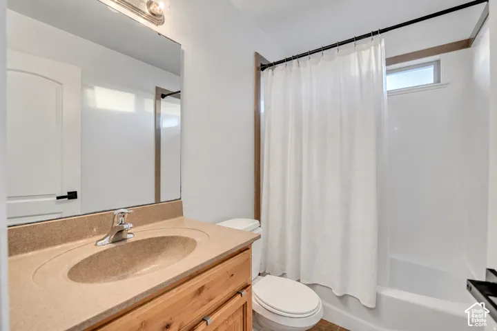4579 W 3825 S, West Haven, Utah 84401