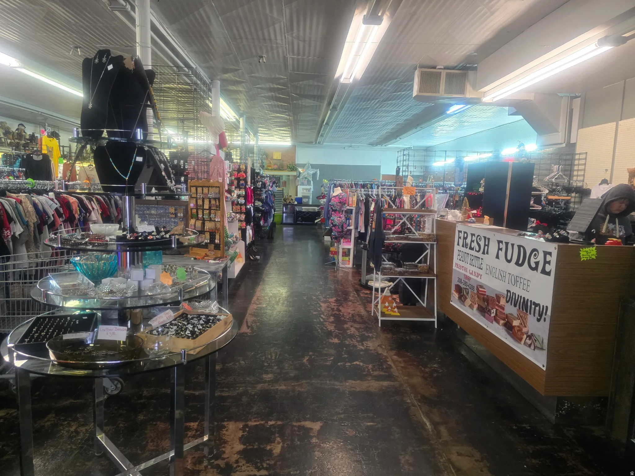 View of miscellaneous room