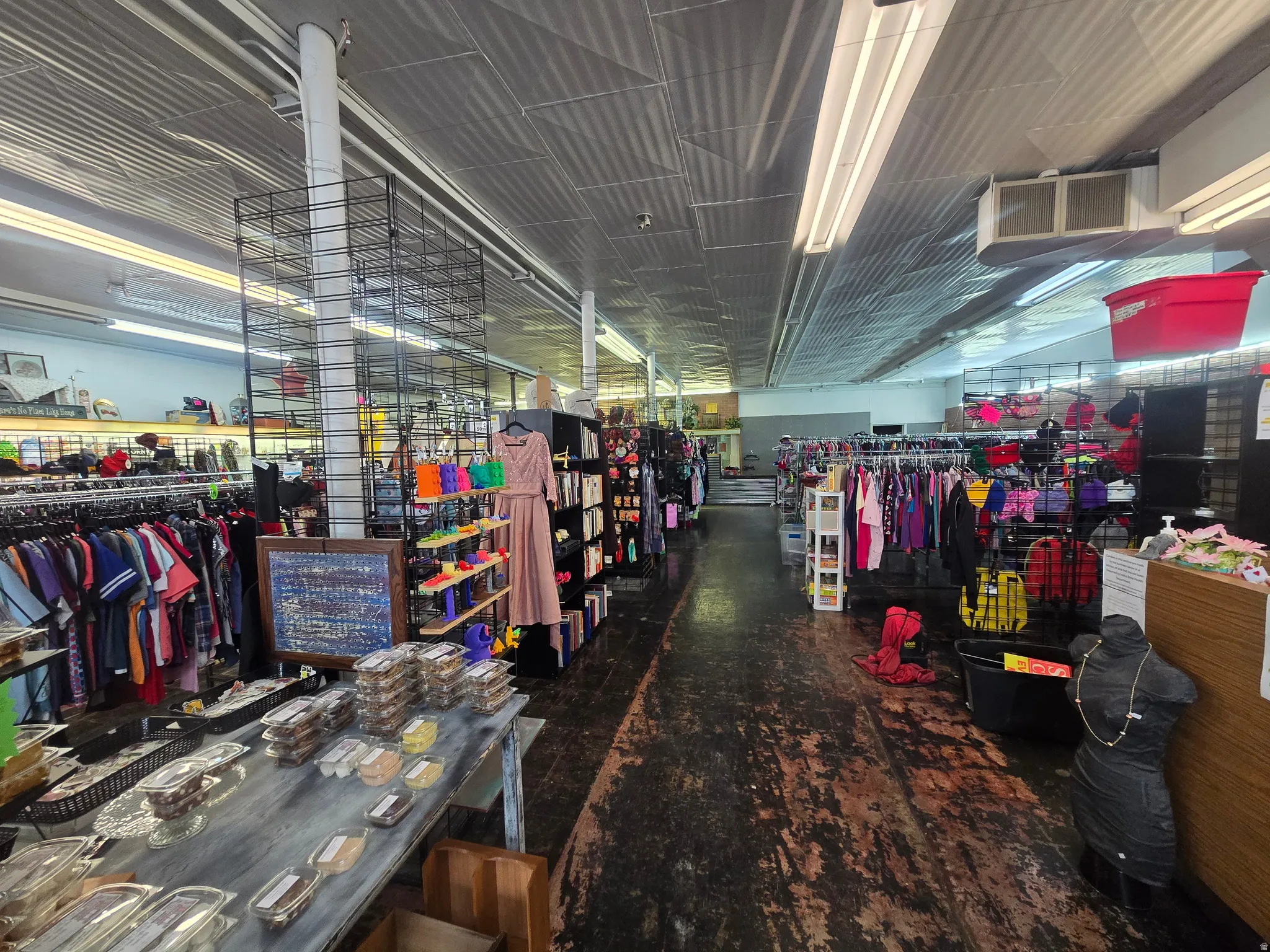 View of miscellaneous room