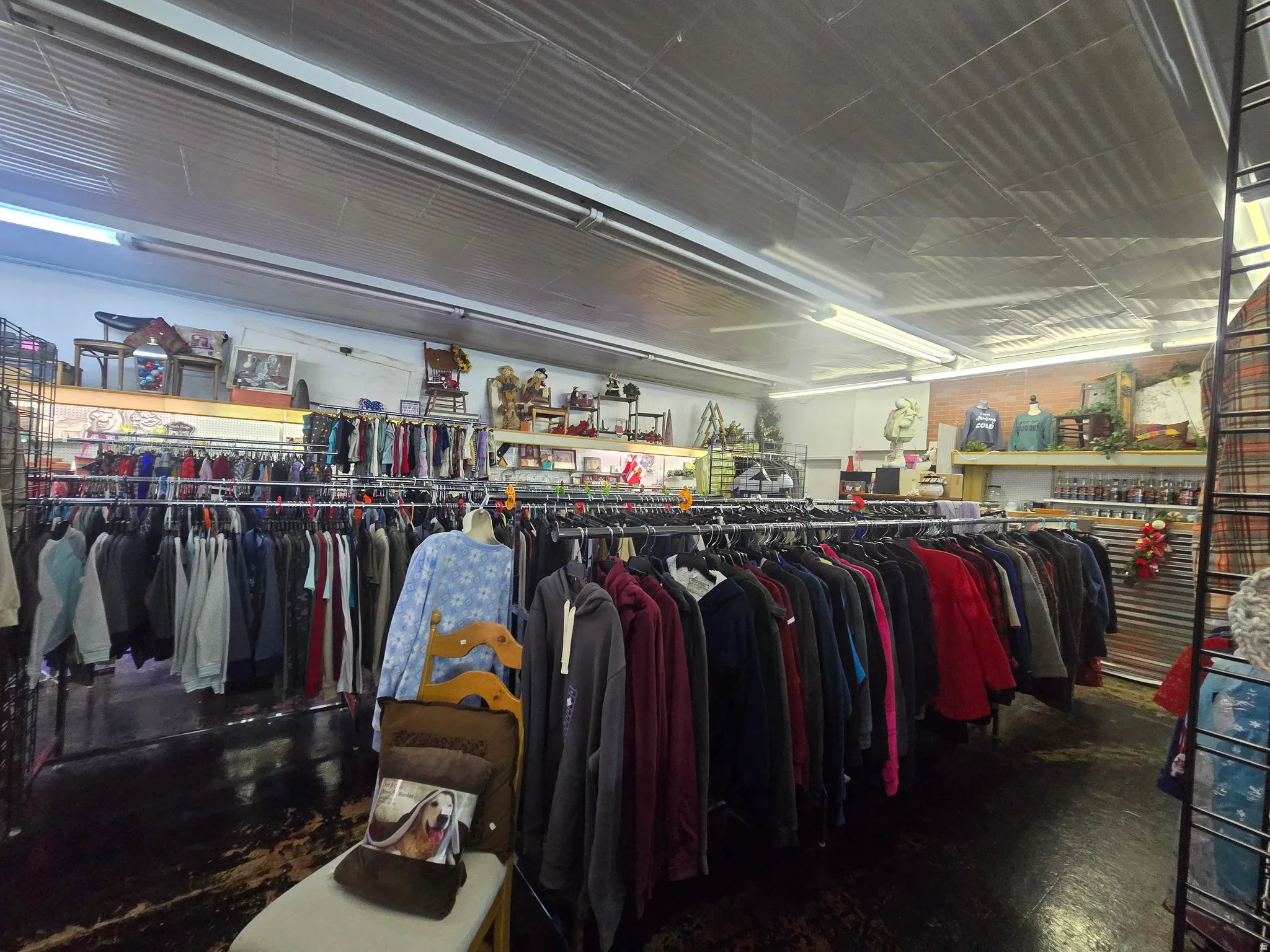 View of miscellaneous room