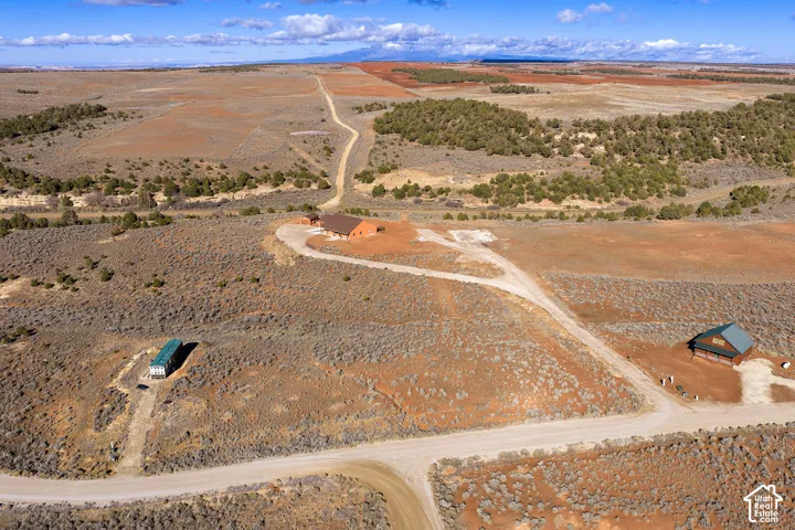 Overview of rural landscape featuring a desert landscape