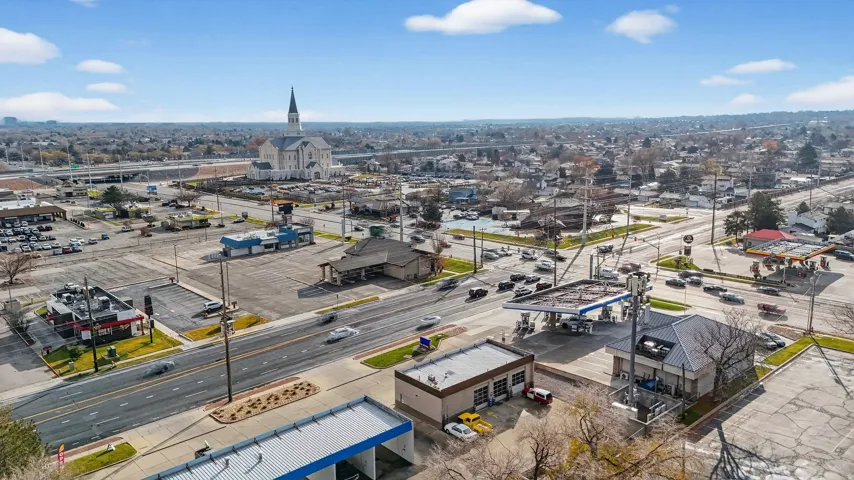Drone / aerial view