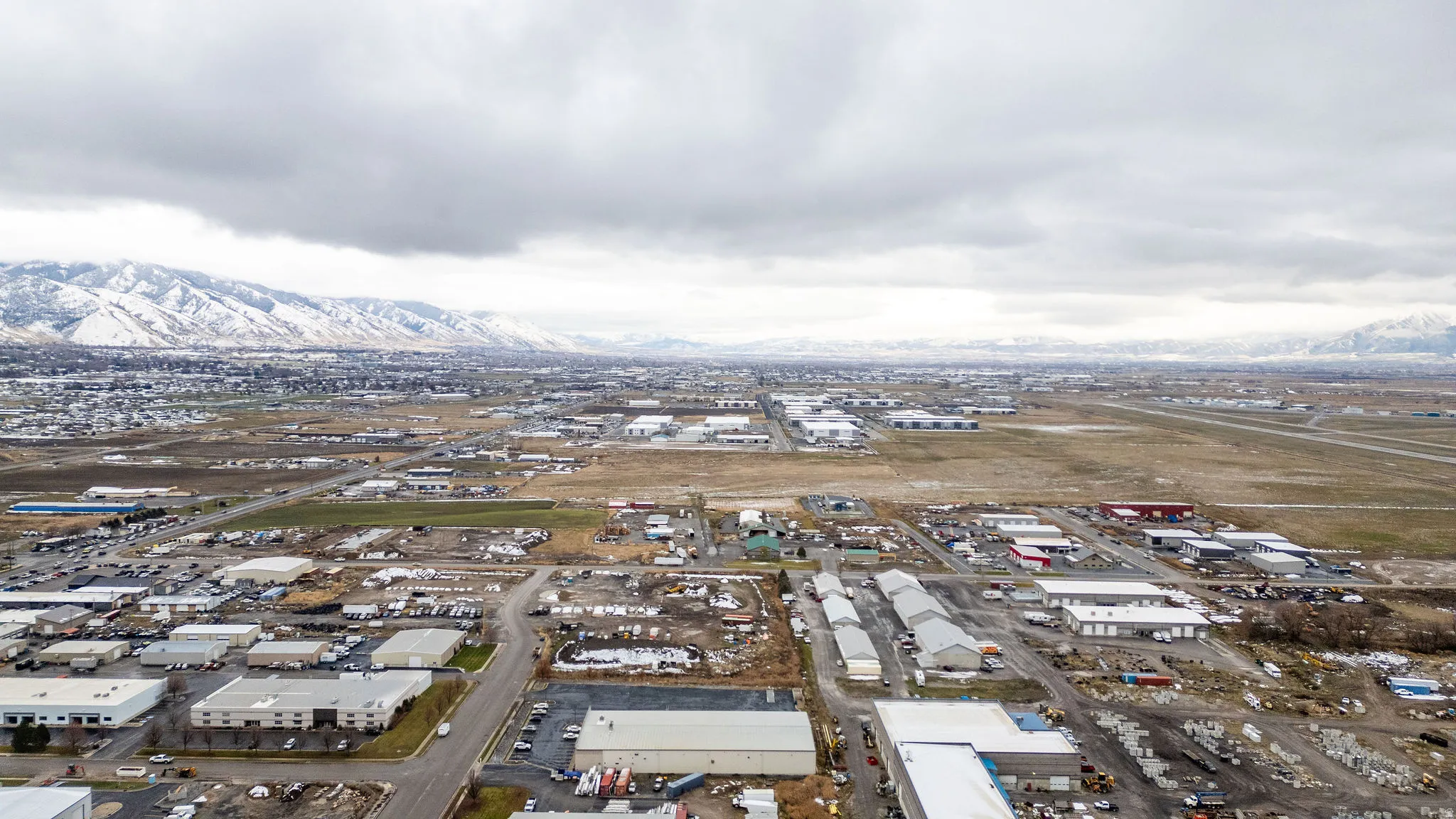 Aerial view of property's location featuring industrial structures