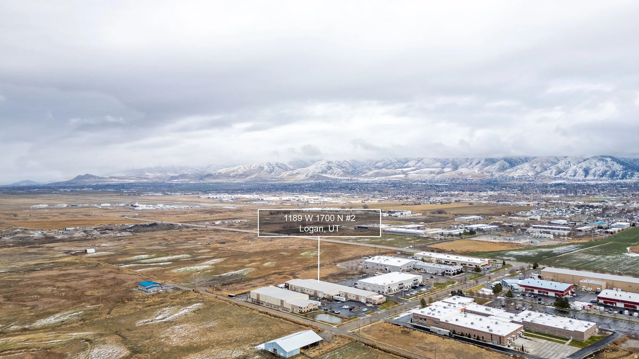 Bird's eye view of a mountainous background