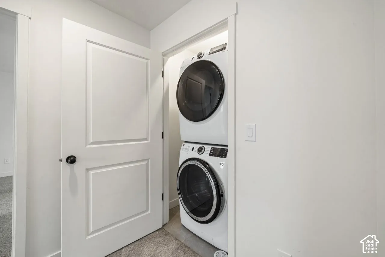 Washer and dryer included