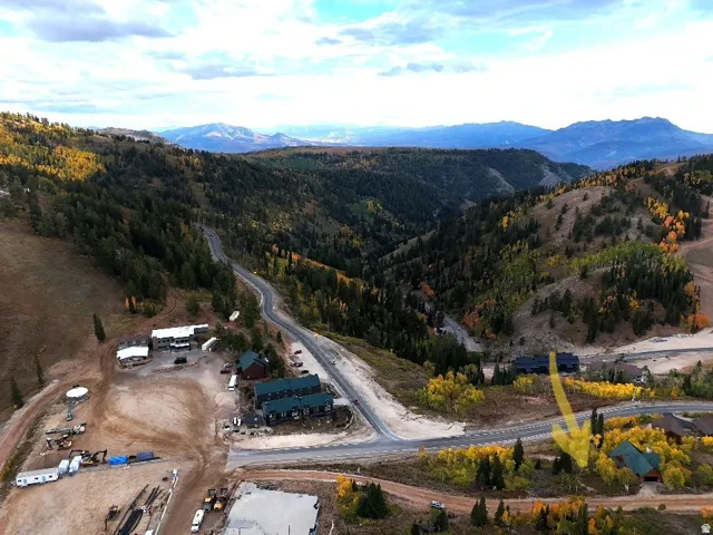 View of property location with mountains