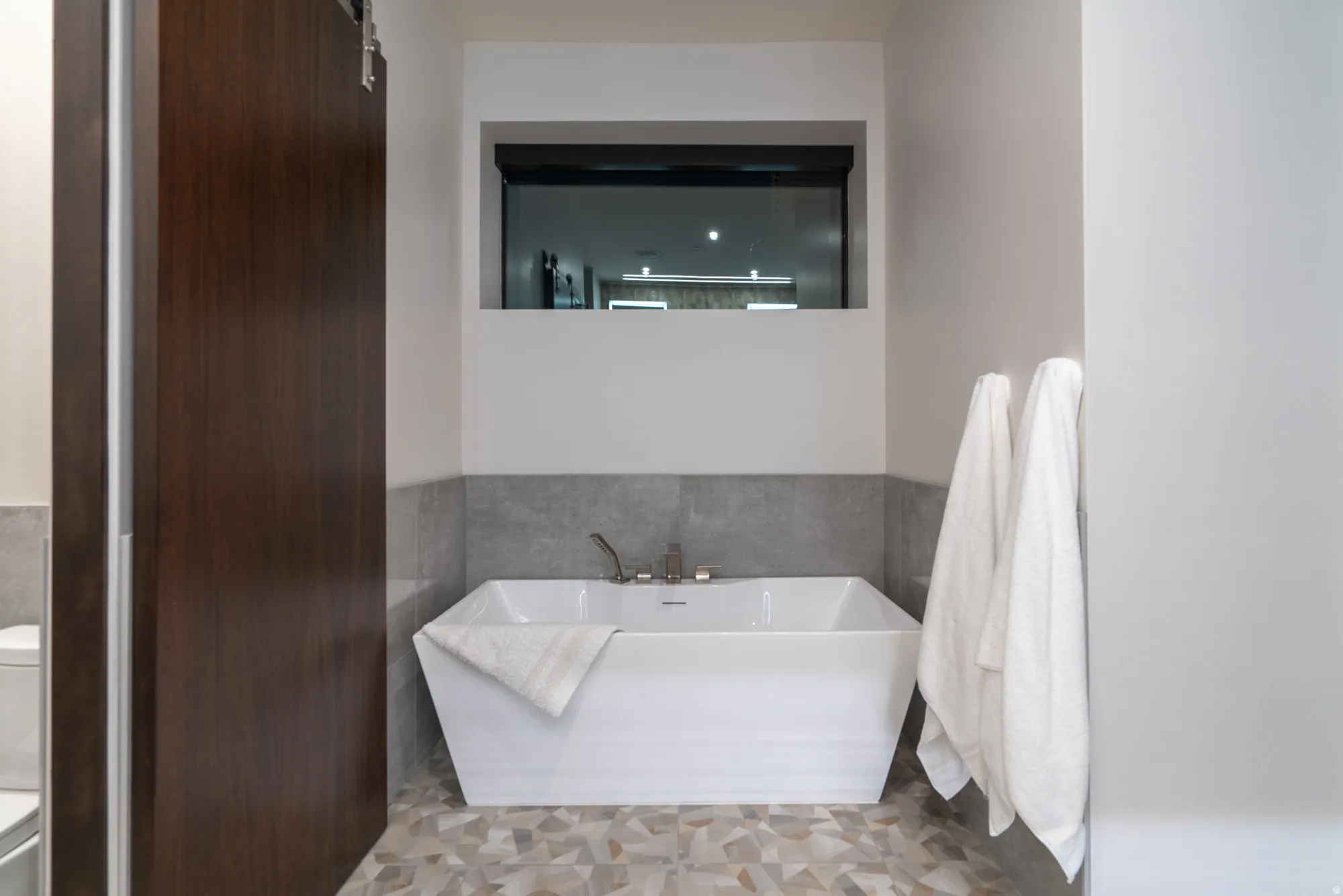 Spare Bath