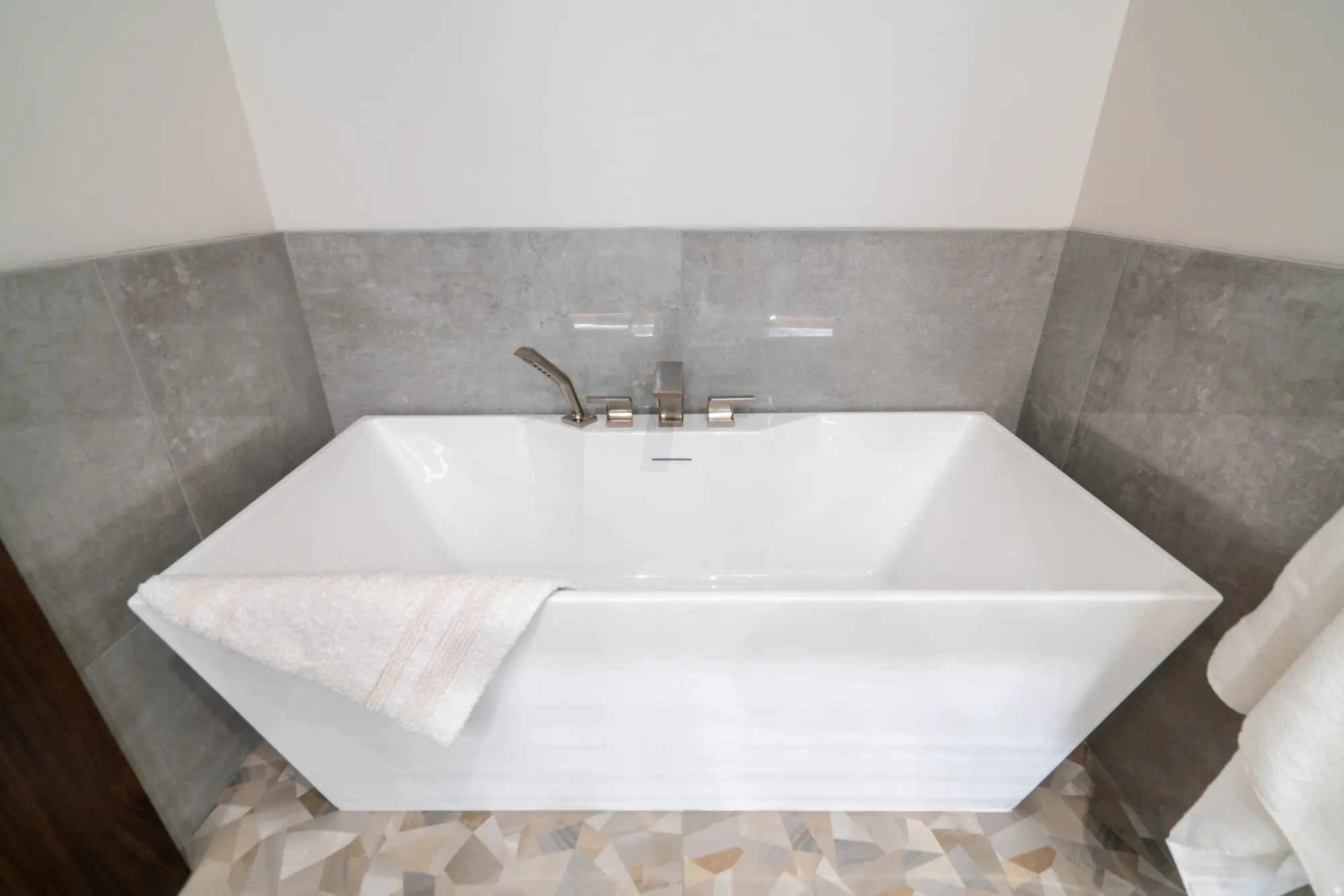 Spare Bath