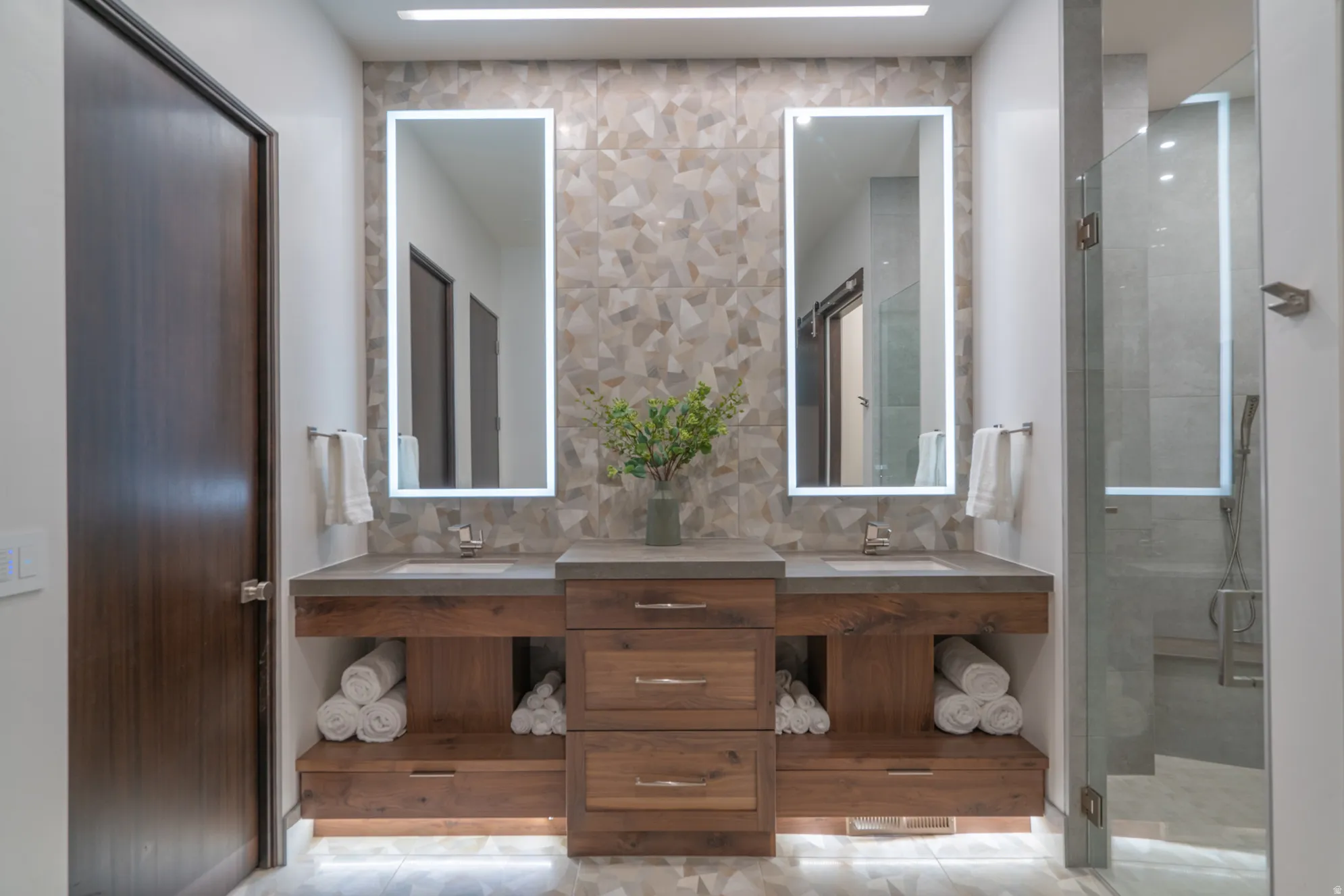 Spare Bath