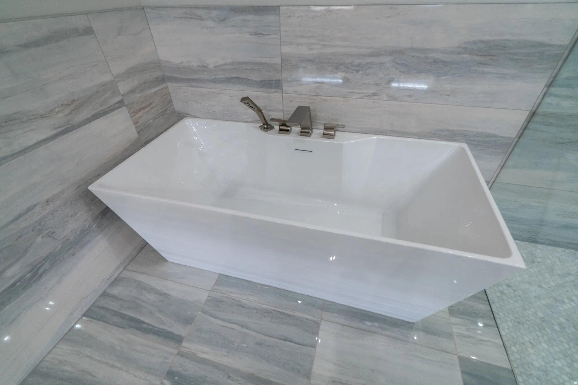 Spare Bath