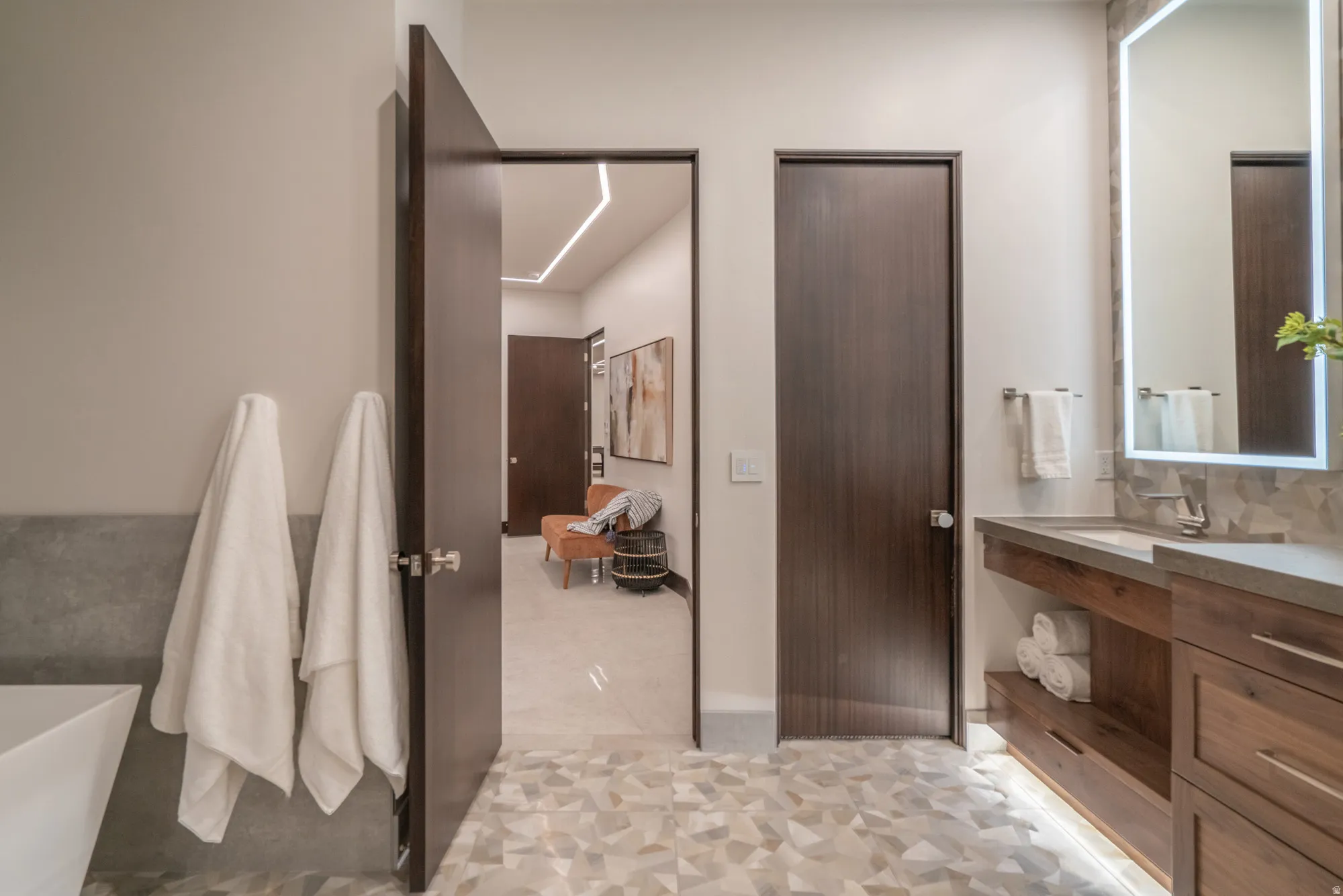 Spare Bath