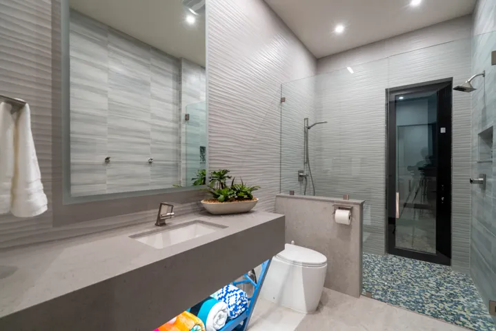 Spare Bath