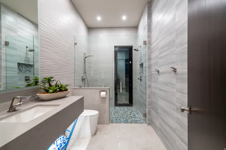 Spare Bath