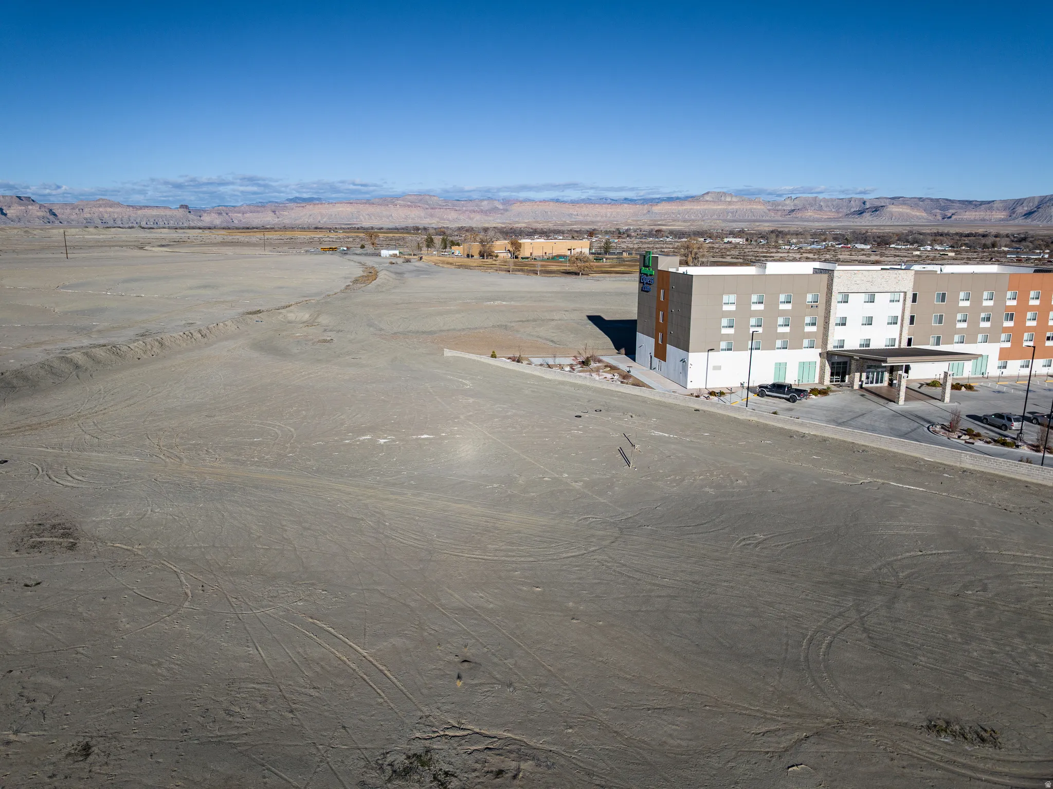 Bird's eye view of a mountain backdrop
