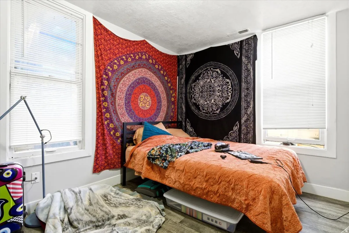 Main Unit Bedroom
