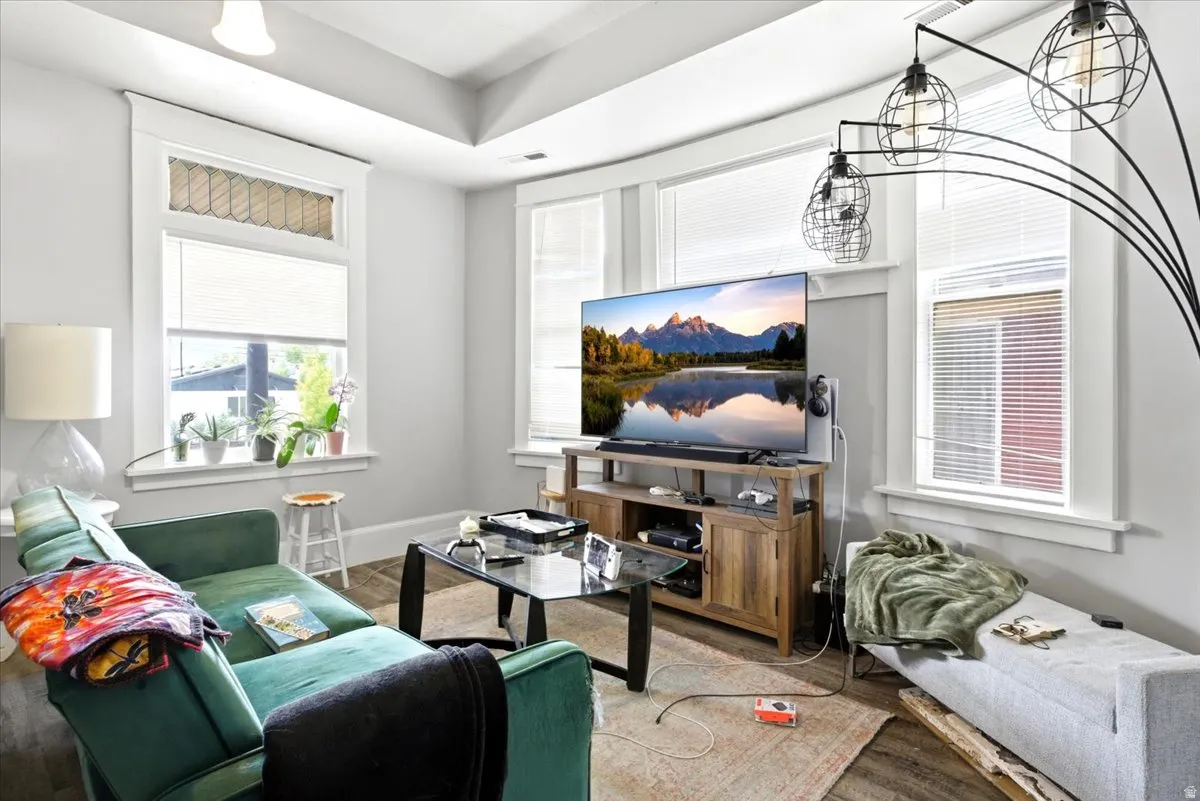 Main Unit Living Room
