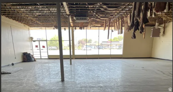 Unit 4870-Exposed ceiling when finished
