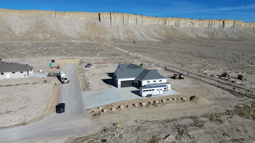 Aerial view of property and surrounding area