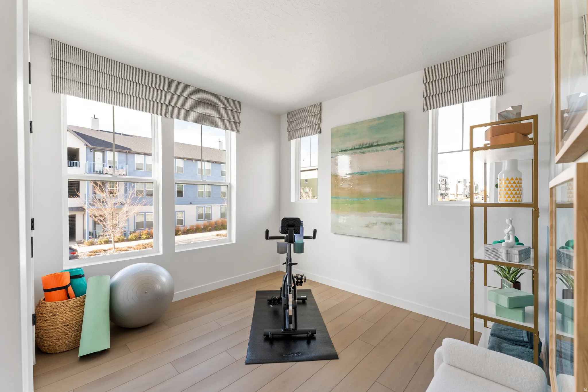 PHOTOS OF MODEL HOME FLOORPLAN, NOT ACTUAL HOME