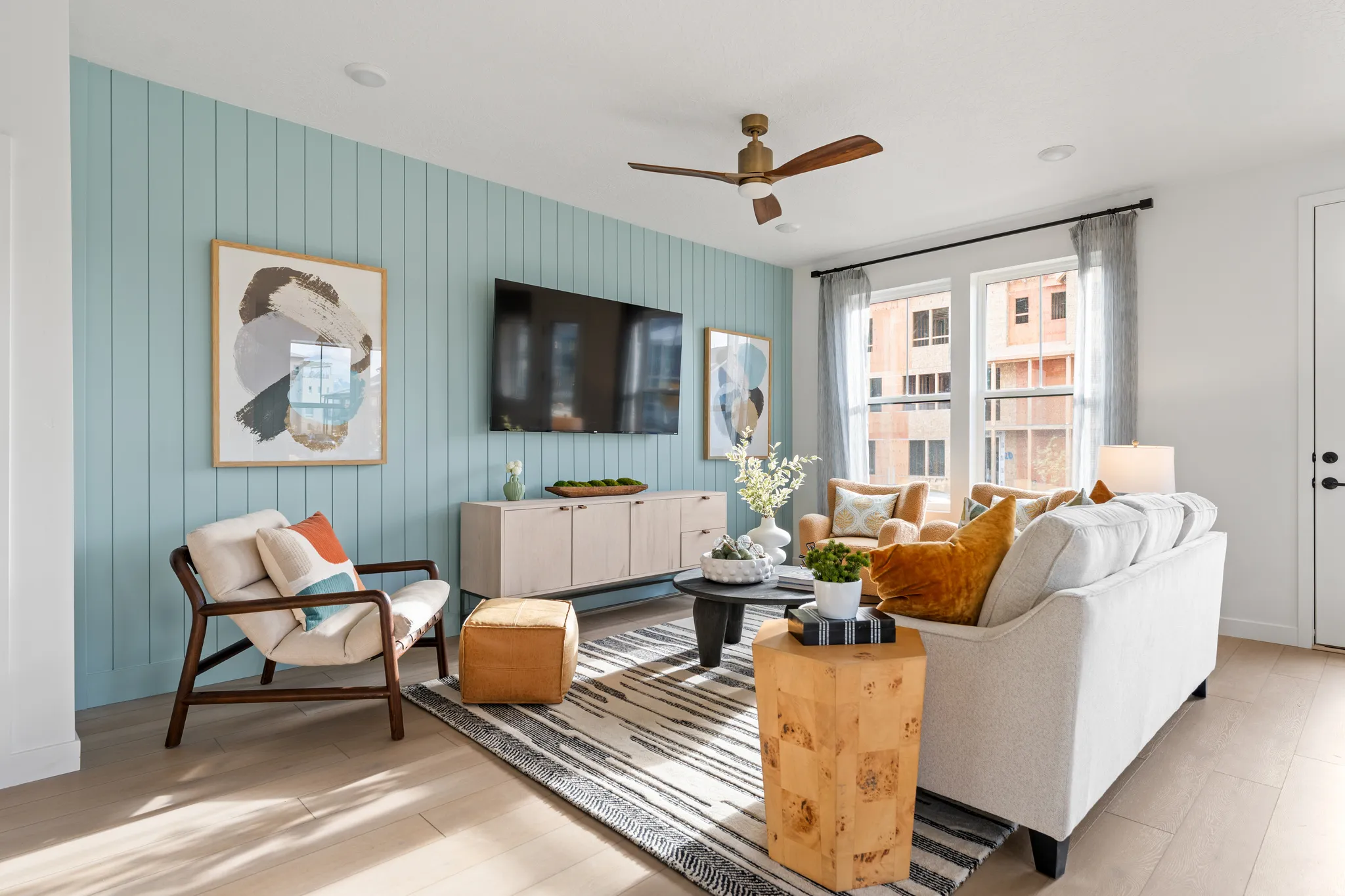 PHOTOS OF MODEL HOME FLOORPLAN, NOT ACTUAL HOME