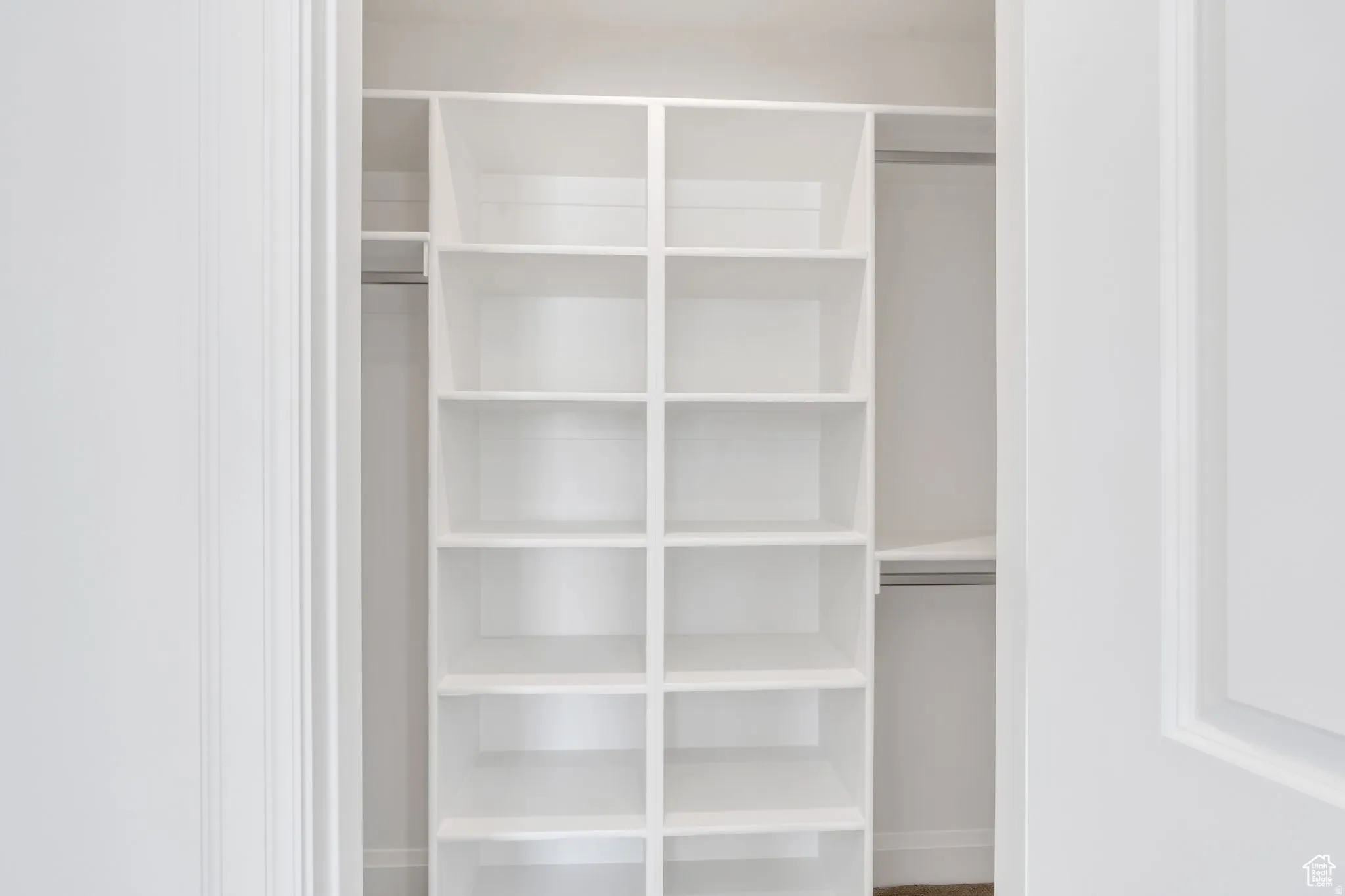 Bedrooms have built-in organizers