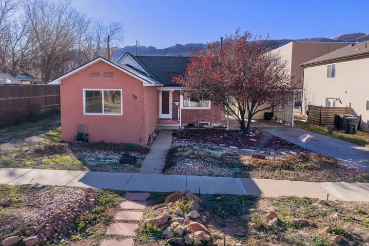 72 E 200 N, Moab, Utah 84532