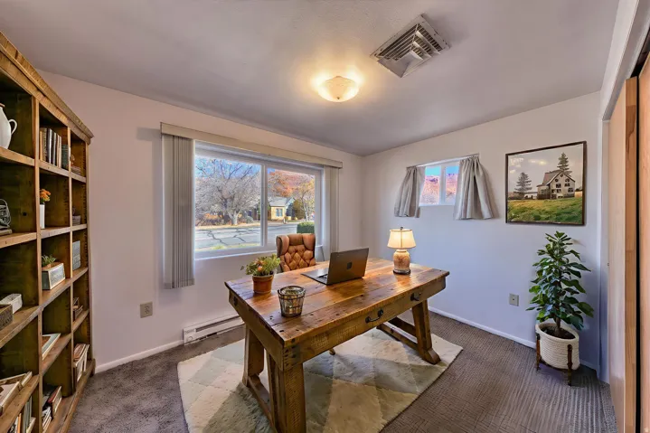 72 E 200 N, Moab, Utah 84532