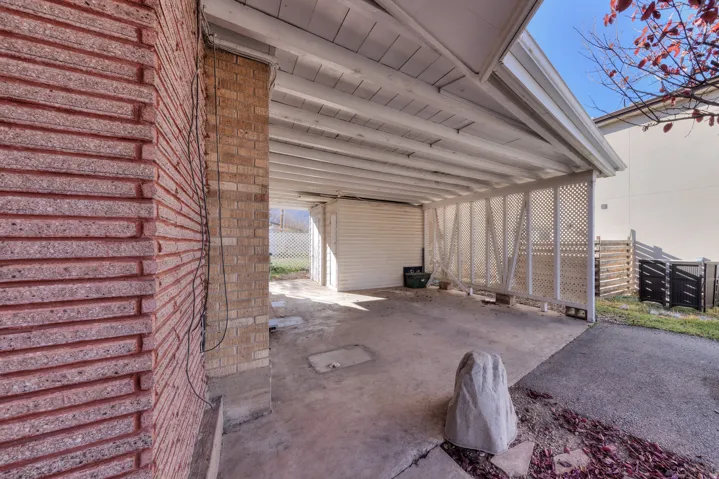 72 E 200 N, Moab, Utah 84532