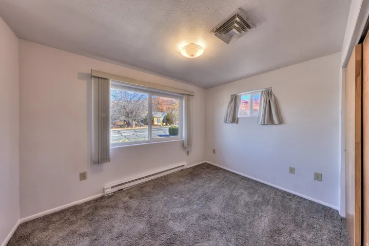 72 E 200 N, Moab, Utah 84532